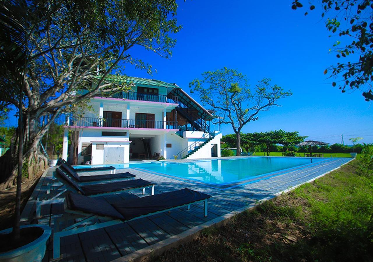 Birdsong Leisure Resort Тиссамахарама Экстерьер фото